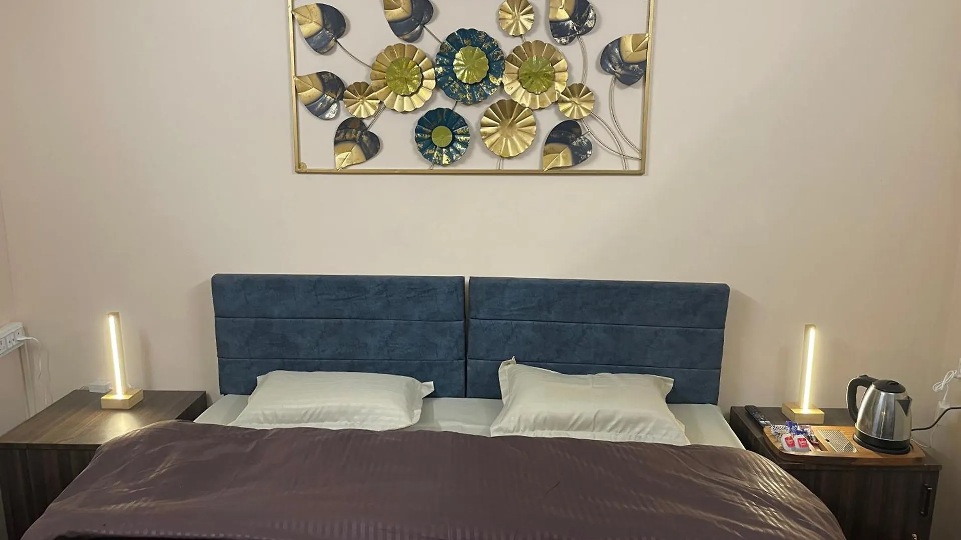 Hotel Kashi Awahan! Near Vishvanath Temple Βαρανάσι